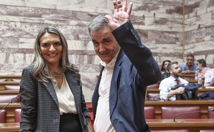 SYRIZA-PA: Ο Κασσελάκης διέγραψε Τσακαλώτο και Πέρκα από την ΚΟ του ΣΥΡΙΖΑ – Επιστολή Φάμελλου στον πρόεδρο της Βουλής