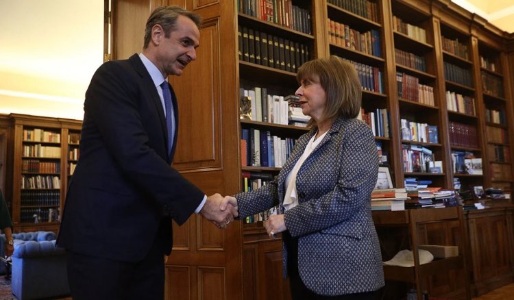 PM Mitsotakis: Ο Μητσοτάκης έχασε τον Βορίδη, αλλά του έμεινε η Σακελλαροπούλου