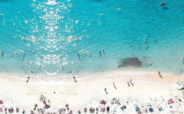 Tourism Season 2024: Η Μεσόγειος πάει για νέο τουριστικό ρεκόρ [Handelsblatt]