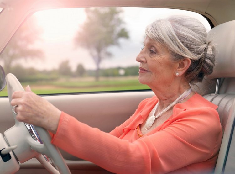 Driving License: Σε ποια ηλικία θα χάσω το δίπλωμα οδήγησης - Η τεχνητή νοημοσύνη έχει την απάντηση