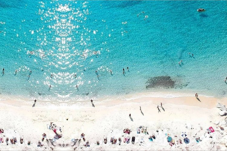 Tourism Season 2024: Η Μεσόγειος πάει για νέο τουριστικό ρεκόρ [Handelsblatt]