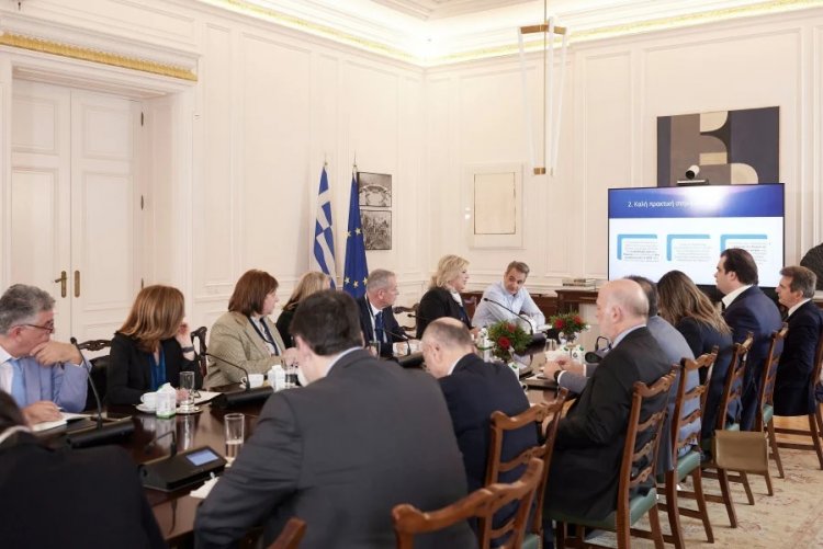 PM Mitsotakis:  Συστήνεται επιστημονική επιτροπή πρόληψης και αντιμετώπισης της βίας ανηλίκων, με απόφαση Μητσοτάκη