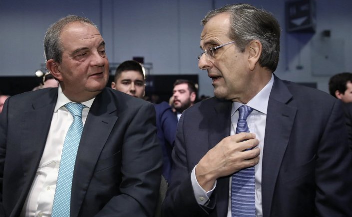 Past PM Karamanlis-Samaras: «Παρών - απών» από Καραμανλή και Σαμαρά στο συνέδριο της ΝΔ
