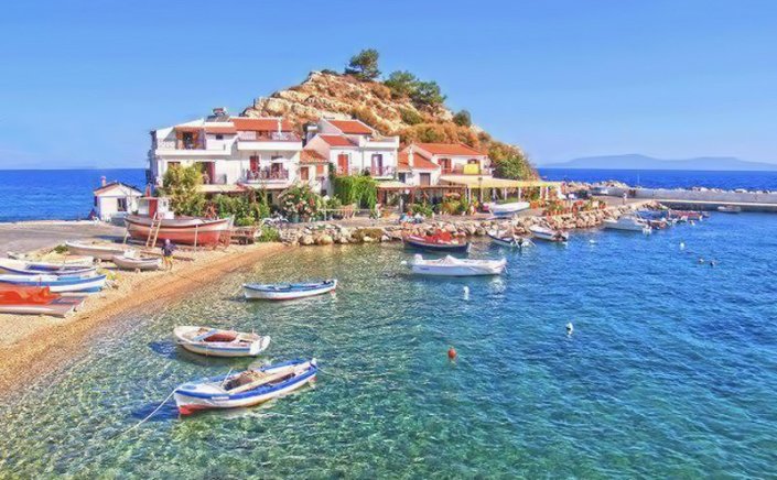 Travel Trends 2024: Η Σάμος ανάμεσα στους ποιοτικούς προορισμούς της Ευρώπης για το 2024