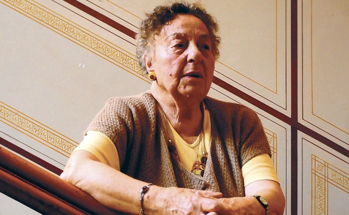 Ο Χρήστος Βερώνης για την απώλεια της Φωτεινής Ζαφειροπούλου:  Mια σημαντική προσωπικότητα ξεκίνησε το ταξίδι της προς την αιωνιότητα, την ευχαριστώ για την ανεκτίμητη προσφορά της στο πολιτισμό μας