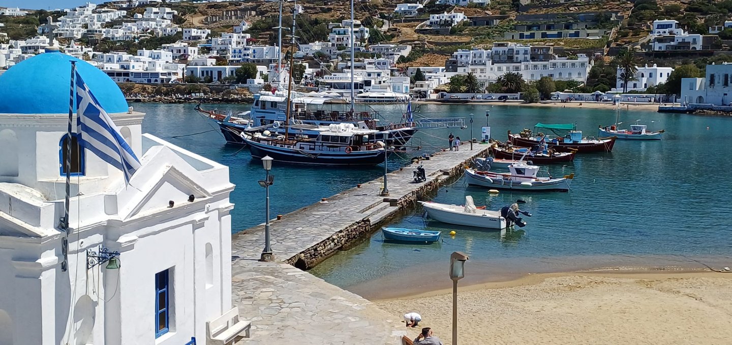 Global Tourism Shift: Η Μύκονος στο επίκεντρο της νέας ροής UHNW Επισκεπτών το 2026