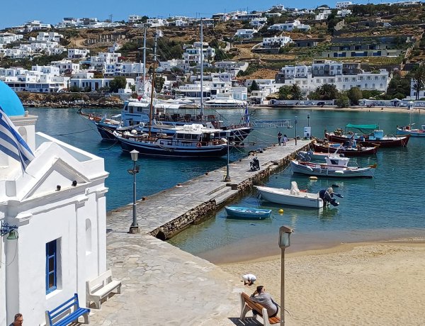 Global Tourism Shift: Η Μύκονος στο επίκεντρο της νέας ροής UHNW Επισκεπτών το 2026