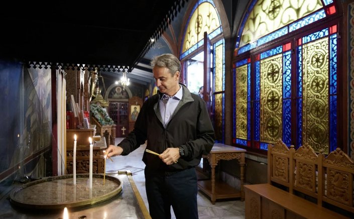 PM Mitsotakis: Στοχεύει ξανά στα δεξιά της ΝΔ ο Μητσοτάκης!! «Δεν υπάρχει χριστιανόμετρο - Ο πατριωτισμός φαίνεται στην πράξη»