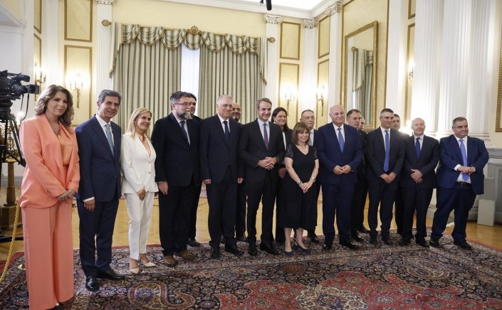 Inauguration of new government: Ορκίστηκε η νέα κυβέρνηση που προέκυψε μετά τον ανασχηματισμό