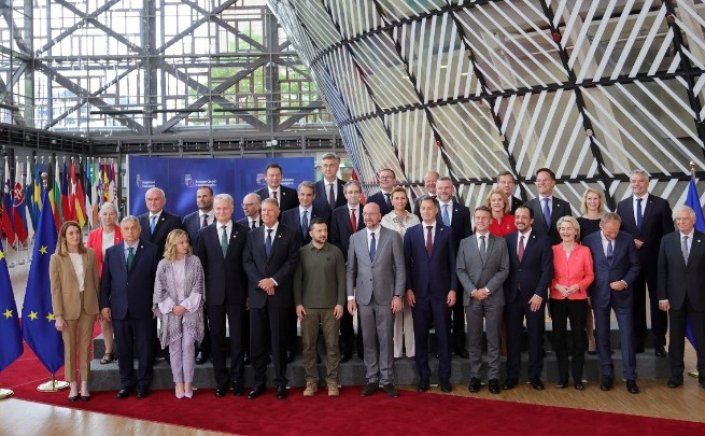 European Council: «Κλείδωσαν» Φον ντερ Λάιεν, Κόστα και Κάλας για τα ανώτατα αξιώματα στην ΕΕ