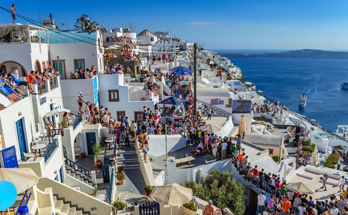 Santorini Hoteliers: Οι θέσεις και προτάσεις της Ε.Ξ.Σ. για το Ειδικό Χωροταξικό Πλαίσιο για τον Τουρισμό
