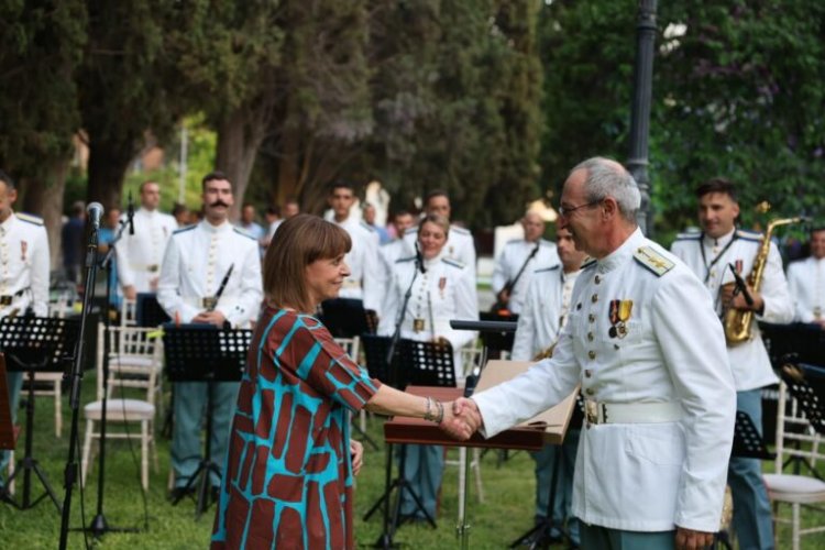 Κ. Σακελλαροπούλου για τις χθεσινές εκδηλώσεις στον κήπο της Προεδρίας: Νιώσαμε για άλλη μια φορά περήφανοι για τη Δημοκρατία μας