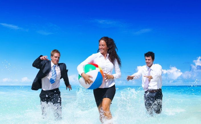 Employment in tourism: Αυξήσεις 7% στους εργαζόμενους σε ενοικιαζόμενα δωμάτια