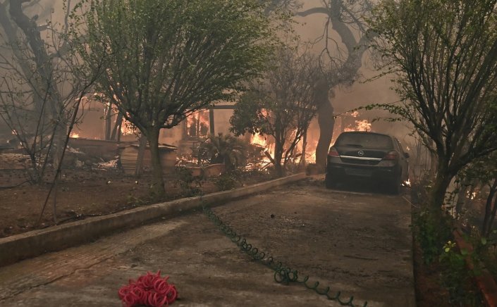 Fire in Northeast Attica: Με γεωμετρική πρόοδο πλέον η φθορά της κυβέρνησης Μητσοτάκη!!