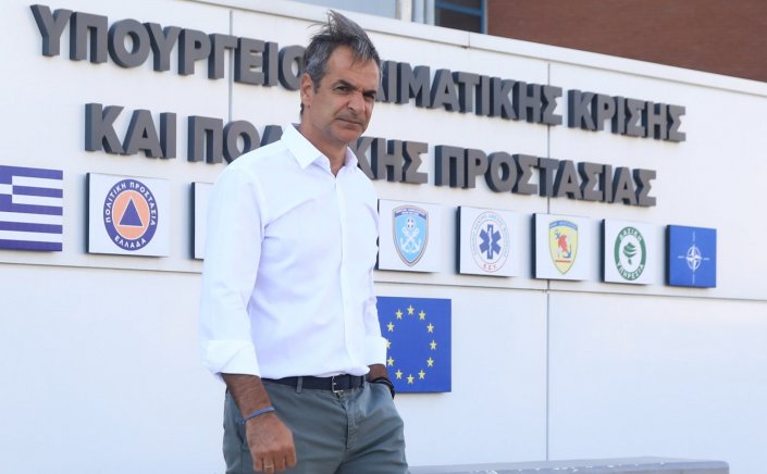 Fire in Northeast Attica: «Φωτιά» στο πολιτικό σκηνικό!! Η ικανοποίηση του Μητσοτάκη και οι επιθέσεις της αντιπολίτευσης!!