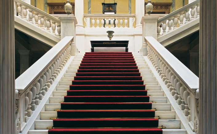 Political Developments: Το «Χρηματιστήριο» των υποψήφιων Προέδρων της Δημοκρατίας