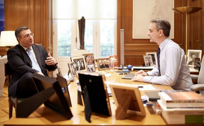 PM Mitsotakis: Προτροπές Μητσοτάκη σε Τζιτζικώστα να αποδεχθεί τη Συμφωνία των Πρεσπών!!