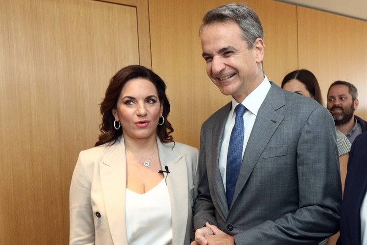 PM Mitsotakis: Τρίζει ο «θρόνος» της Όλγας Κεφαλογιάννη - Ο Μητσοτάκης αποφασίζει για την τύχη της