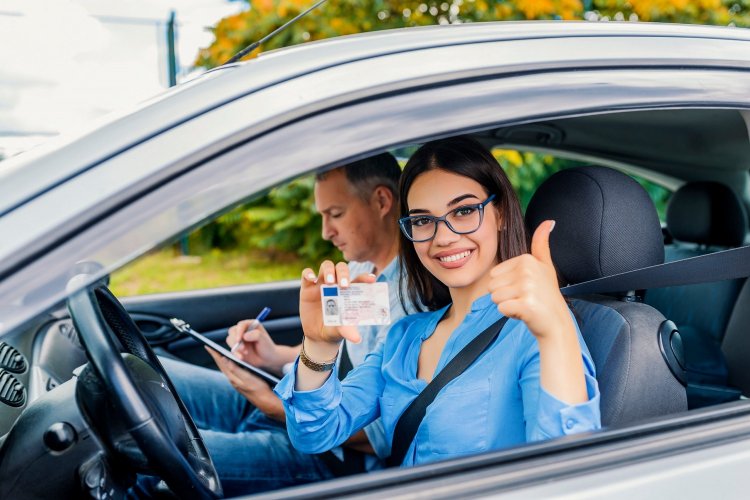 Graduated Driving License: Τέλος η μεταφορά άλλων επιβατών στο αυτοκίνητο - Ποιοι θα πρέπει να ταξιδεύουν μόνοι τους!!