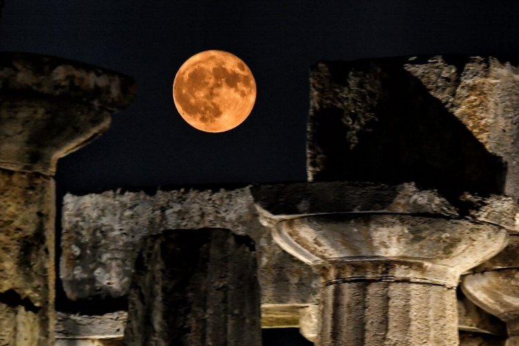 October full hunter's moon 2024: Απόψε το «φεγγάρι του κυνηγού», η υπέρ-πανσέληνος του Οκτωβρίου!!