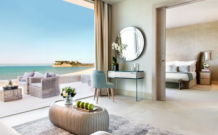 Booking's EU parity clauses: Οι Έλληνες ξενοδόχοι ετοιμάζουν αγωγές κατά της Booking για παράνομες πρακτικές