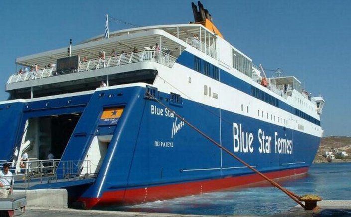 Ferry Services – Sailing ban: Αναστέλλεται την Παρασκευή 27/12 το δρομολόγιο του “Blue Star Naxos”, από Πειραιά για Μύκονο, λόγω απαγορευτικού