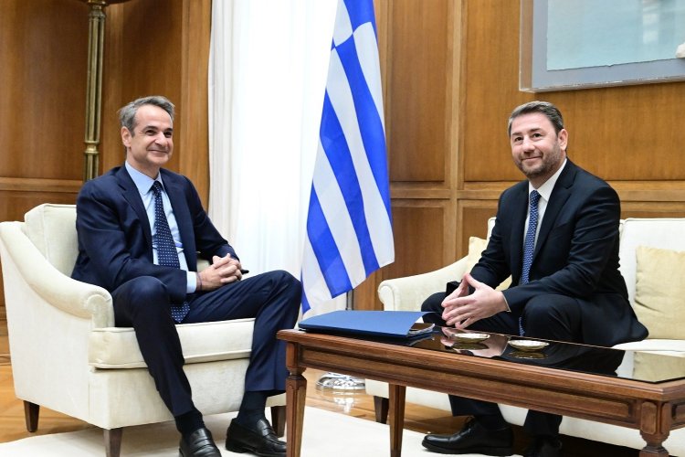 Mitsotakis-Androulakis meeting: Επιστολική ψήφο μόνο για τους ομογενείς - Δεν αλλάζει ο εκλογικός νόμος