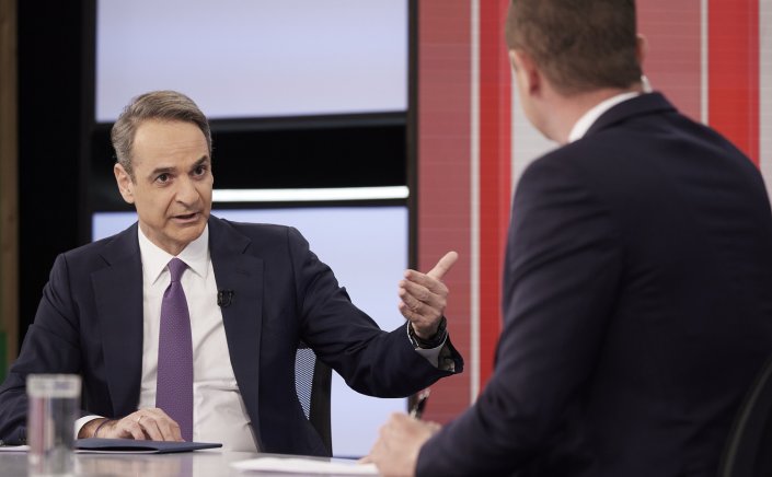 PM Mitsotakis: Μητσοτάκης «αδειάζει» Μητσοτάκη για την τραγωδία των Τεμπών!! Παραδέχθηκε ότι ίσως υπήρχε κάτι ύποπτο στο τρένο!!
