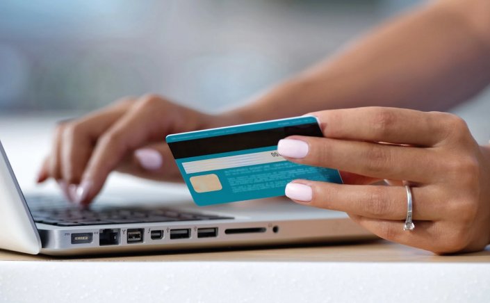 Incentives for Electronic Payment: Στα σκαριά ισχυρότερα φορολογικά κίνητρα για πληρωμές με κάρτες
