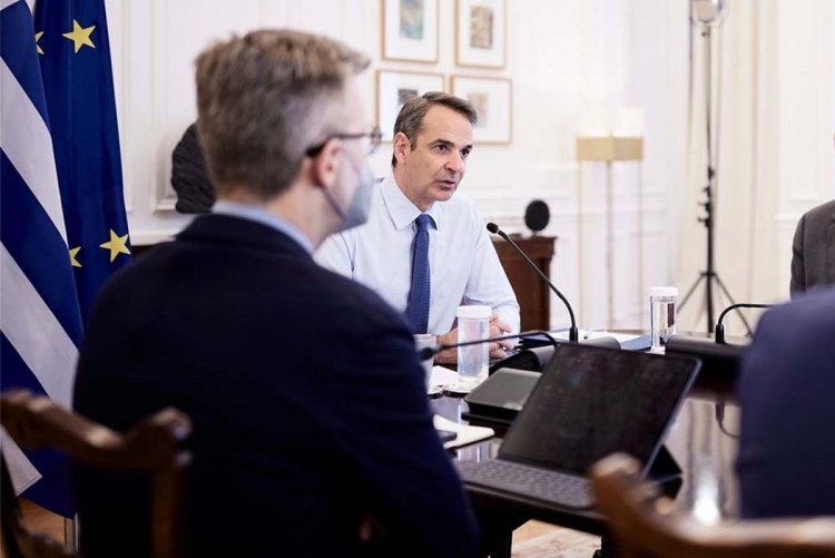 Maximos Mansion: Τι λέει η κυβέρνηση για την woke ατζέντα και πώς απαντά στην κριτική της αντιπολίτευσης