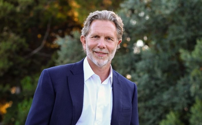 PASOK - Παύλος Γερουλάνος: «Η απόγνωση, η οργή & ο φόβος, που επικρατούν στην ελληνική κοινωνία, έχουν ονοματεπώνυμο - Κυριάκος Μητσοτάκης»