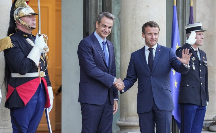 France convenes second meeting on Ukraine: Νέα Σύνοδος Μακρόν σήμερα για την Ουκρανία - Στο τραπέζι των συνομιλιών η Ελλάδα - Τα σημεία συμφωνίας των Ευρωπαίων