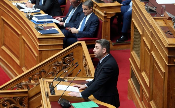 PASOK Leader Androulakis: Καταθέτουμε πρόταση δυσπιστίας - Είστε και ένοχοι και άχρηστοι