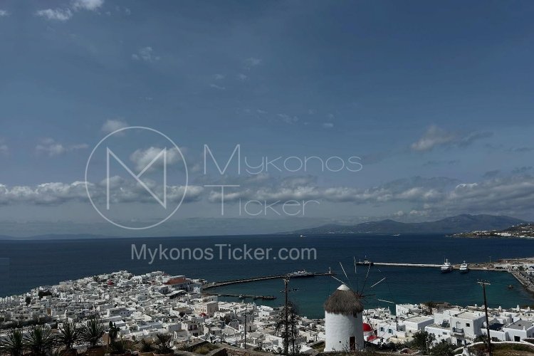 Current weather: Μας τα χαλάει ο καιρός!! Με υγρασία, συννεφιές & αφρικανική σκόνη οι παρελάσεις!!