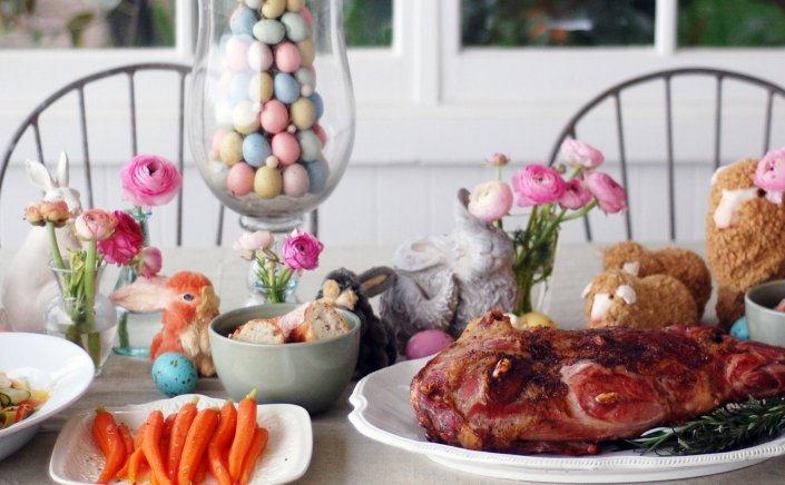 Healthier Easter Foods: Οι Οδηγίες του ΕΦΕΤ για το πασχαλινό τραπέζι - Τι πρέπει να προσέξουν οι καταναλωτές σε αρνί, αυγά, κρέας