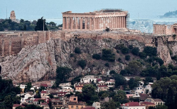 Greece's revenge on the Troika: Από τα «σκουπίδια» στο υπερπλεόνασμα - Θετική αποτίμηση για την ελληνική οικονομία [La Repubblica]