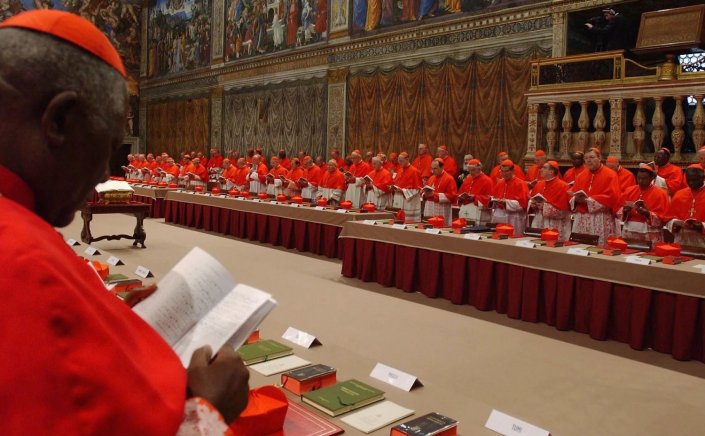 Cardinals meet for first vote on new Pope: Κονκλάβιο!! Οι καρδινάλιοι εκλέγουν νέο πάπα - Η  πρώτη ψηφοφορία [Δείτε Live]