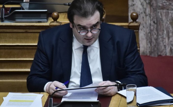 Fin Min Pierrakakis: Ξεμπλοκάρουν Μεταβιβάσεις & Γονικές Παροχές Ακινήτων, στους ενήμερους οφειλέτες του Δημοσίου, με ρύθμιση Πιερρακάκη