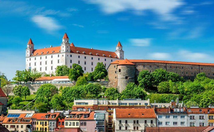 Slovak Republic: Venice Commission issues urgent opinion on the draft amendments to the Constitution