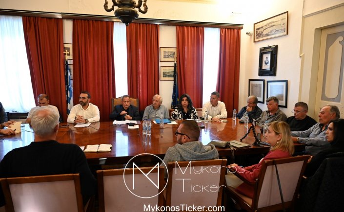 Βερώνης σε Κουκά: Την ώρα της κρίσιμης απόφασης για την Μύκονο μας και τους ανθρώπους της μετράει να είσαι παρών, όχι να φυγομαχείς!