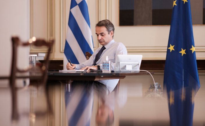 BTS: Μα γιατί δεν διαβάζει ο Μητσοτάκης τις δημοσκοπήσεις;