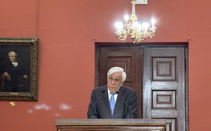Ex-president Pavlopoulos: «Θέσπιση του Δικαίου και απονομή της Δικαιοσύνης στην εποχή της Τεχνητής Νοημοσύνης»