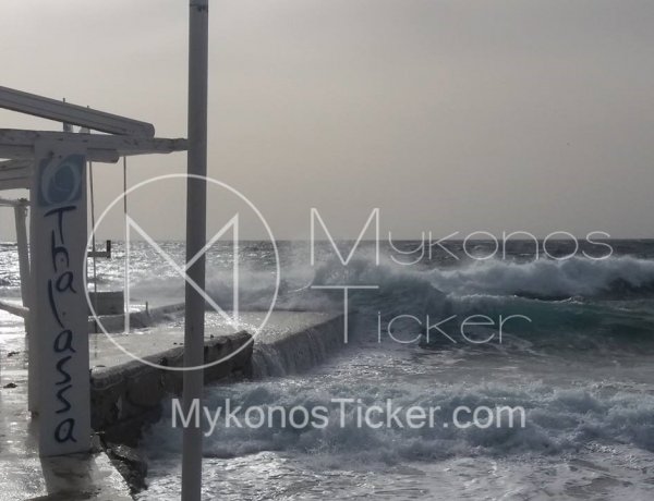 Mykonos Weather Alert [01/4]: Έκτακτο δελτίο θυελλωδών ανέμων – Οδηγίες Ασφαλείας και Πρωτόκολλα Λιμεναρχείου