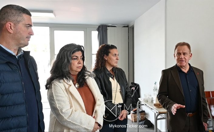 Χρήστος Βερώνης: Η Μύκονος αποκτά πιστοποιημένα γήπεδα τένις - Τέλος στην “αθλητική μετανάστευση” και στρατηγική για μια συνεκτική, ανθεκτική κοινωνία [Video]