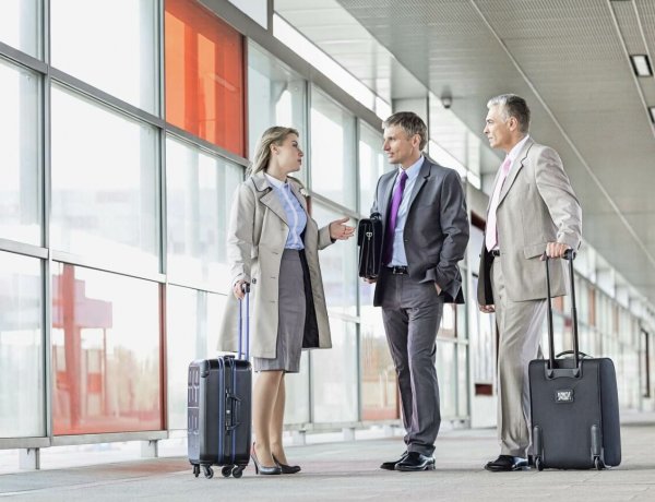 Tourism Zoning Gridlock: «Έμφραγμα» στο Χωροταξικό Τουρισμού – Νέα παράταση «παγώνει» τις επενδύσεις