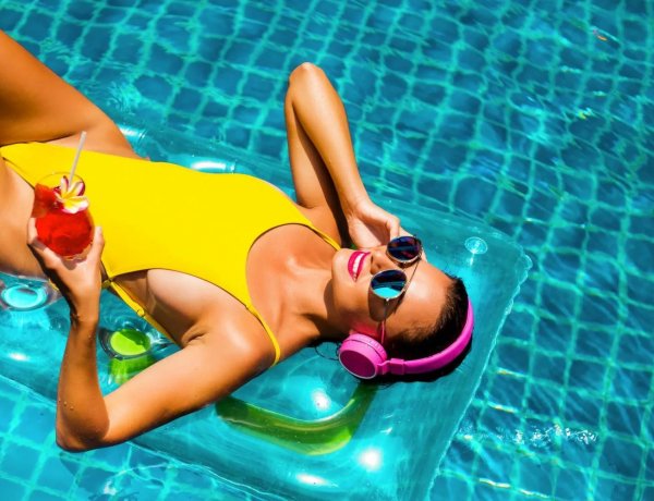 Sonic Branding Hospitality: Η τοπική μουσική ως πυλώνας της σύγχρονης φιλοξενίας!! Απογειώνει το Guest Experience & την εμπειρία, προσφέροντας αυθεντική φιλοξενία και αξέχαστες αναμνήσεις & γιατί αφορά τα Luxury Resorts και τη Μύκονο!!