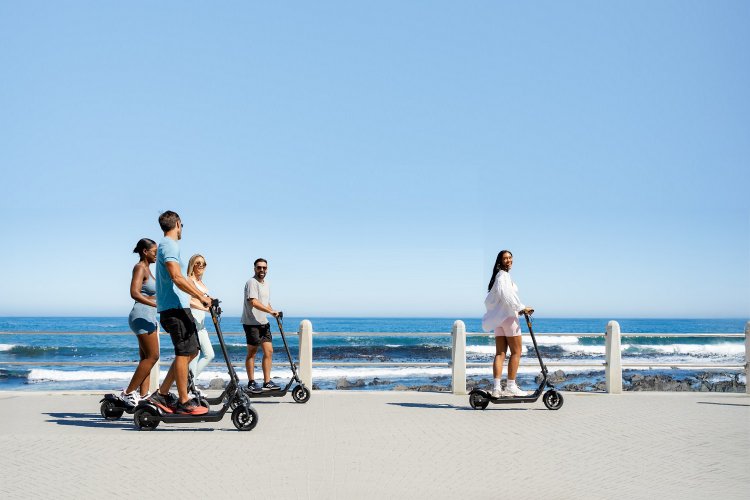 E-scooter Law Greece: Νέα νομοθεσία για τα ηλεκτρικά πατίνια! Απαγόρευση σε ανήλικους!