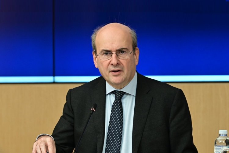Anti-Bureaucracy Draft Law: Σε δημόσια διαβούλευση το νέο νομοσχέδιο, με 14 παρεμβάσεις για ένα κράτος χωρίς γραφειοκρατία