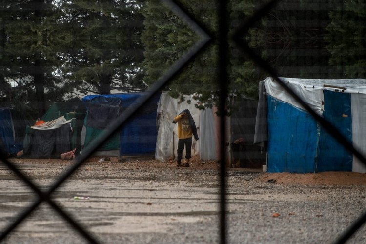 EPPO Probes Greece Migration Funds: Στο στόχαστρο της Ε.Ε. τα κονδύλια για τα camps μεταναστών - Απευθείας αναθέσεις 11,3 εκατ. ευρώ. & 15 φορές υψηλότερο κόστος [Politico]