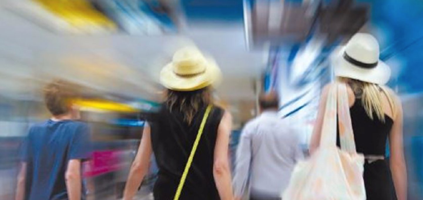 Off-Season European Tourism Trends: Οι Ευρωπαίοι γυρίζουν την πλάτη στα πλήθη! Τα 5 προφίλ όσων ψάχνουν αυθεντικές διακοπές εκτός σεζόν